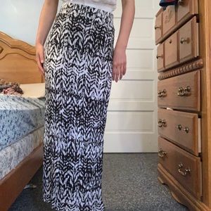 Black and White maxi Skirt